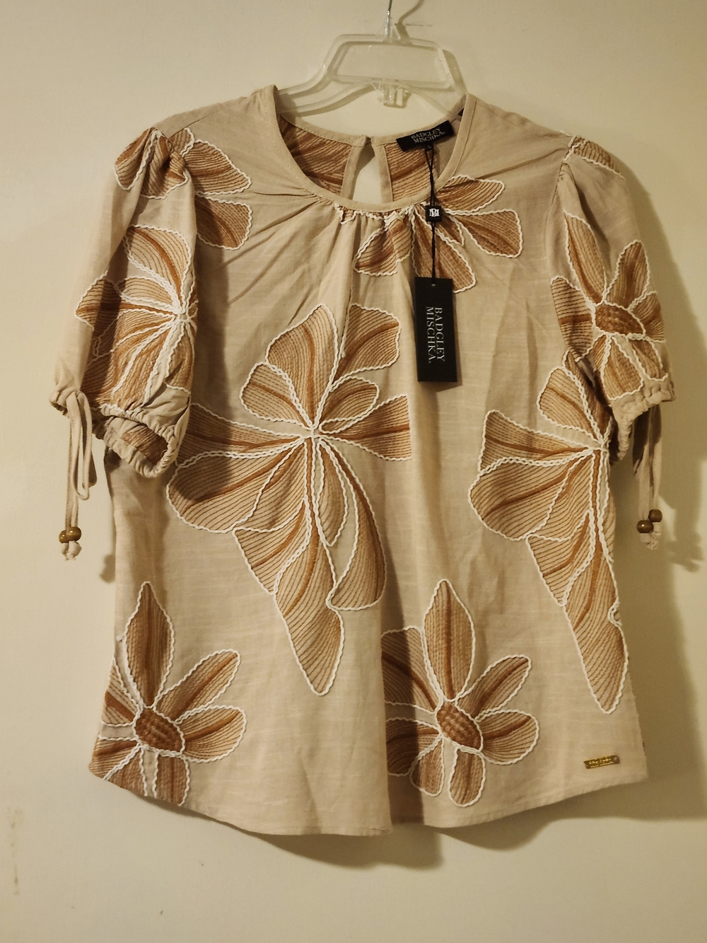 Badgley Mischka Linen Blend Beige Floral Embroidered Short-Sleeve Top L